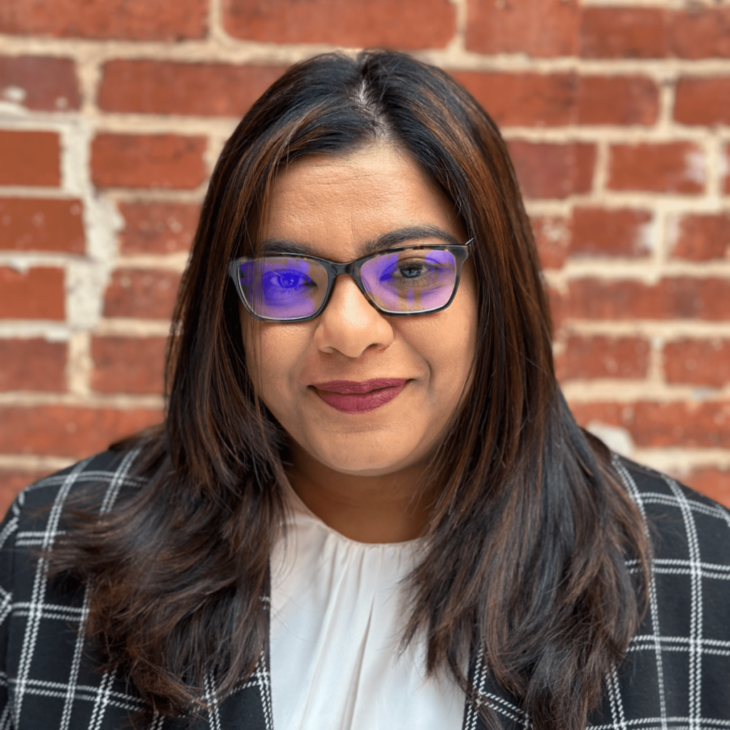 Purna Gamage Headshot